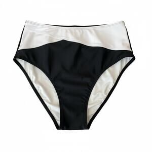 Cupshe x JoJo Colorblock Bikini Bottoms in a black and white color Size Small